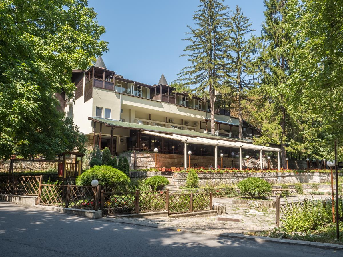 Family Park Hotel Kyoshkove Шумен Экстерьер фото