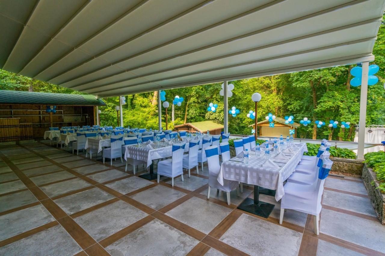 Family Park Hotel Kyoshkove Шумен Экстерьер фото